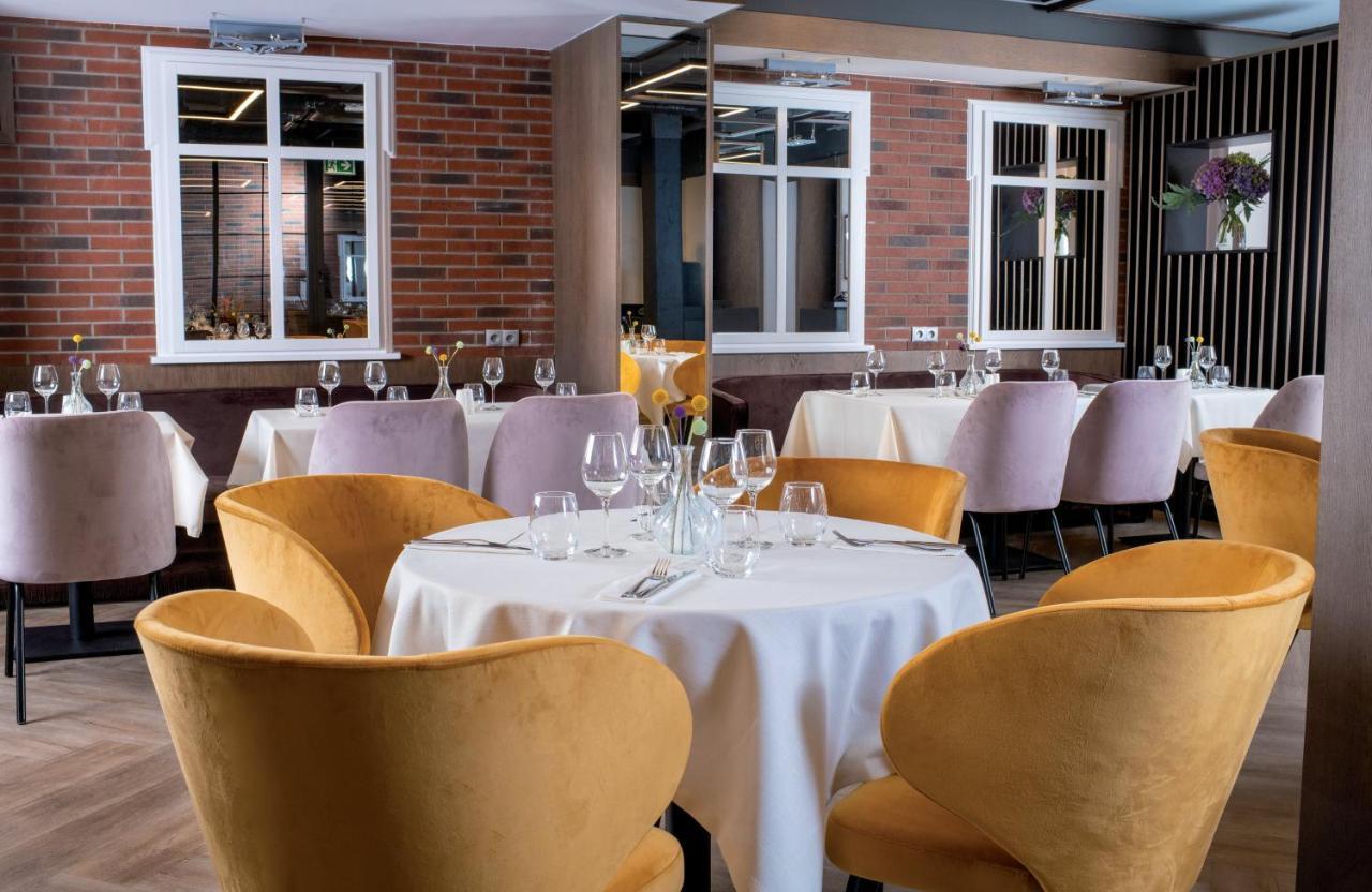 Leonardo Boutique Hotel Krakow Old Town Ngoại thất bức ảnh