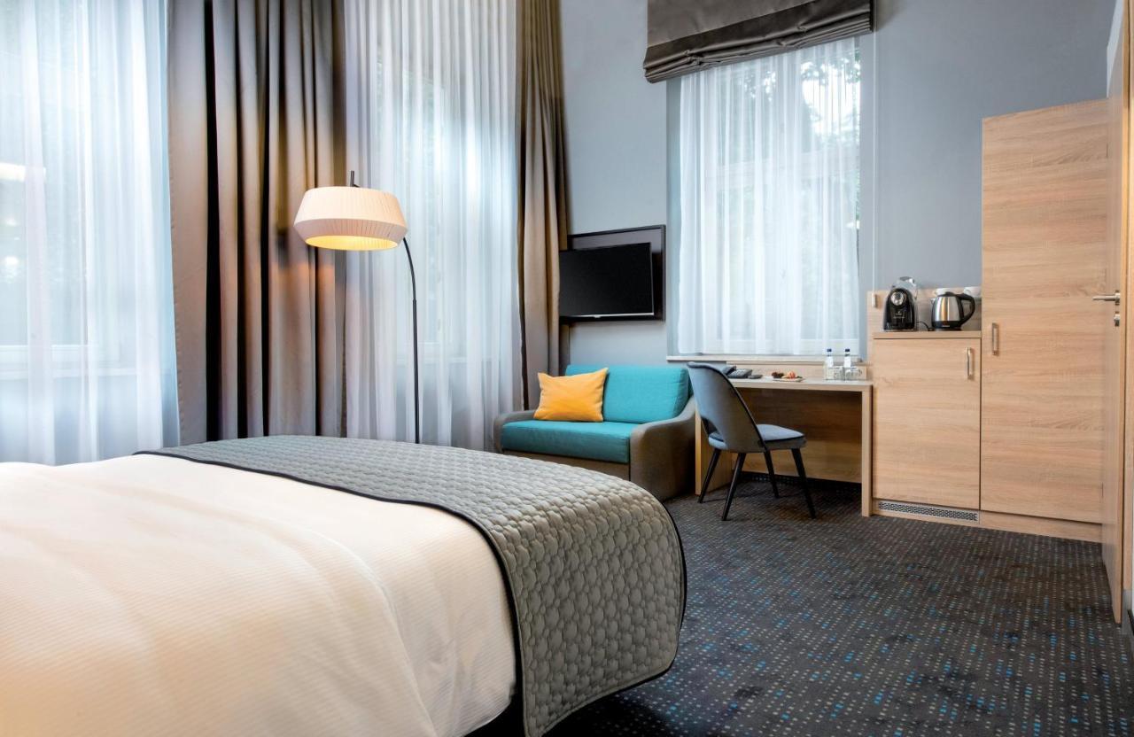 Leonardo Boutique Hotel Krakow Old Town Ngoại thất bức ảnh