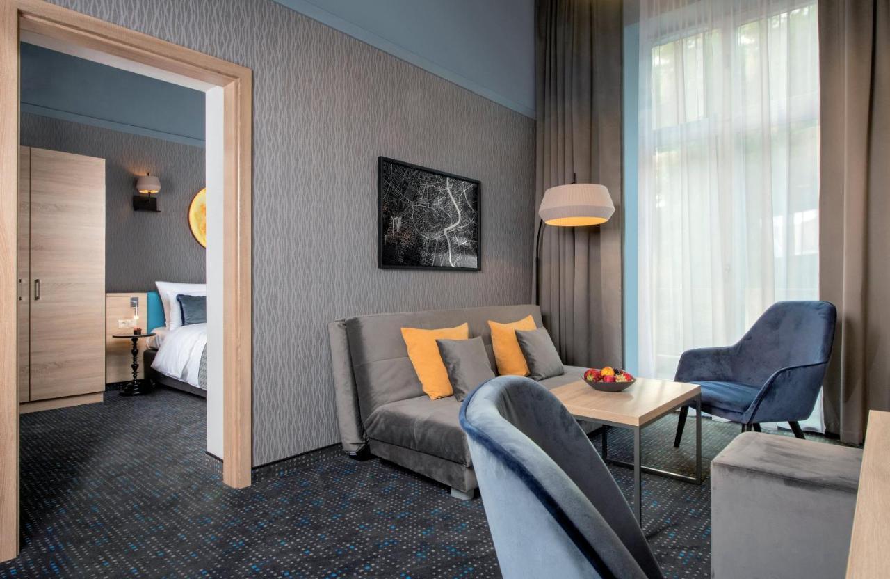 Leonardo Boutique Hotel Krakow Old Town Ngoại thất bức ảnh