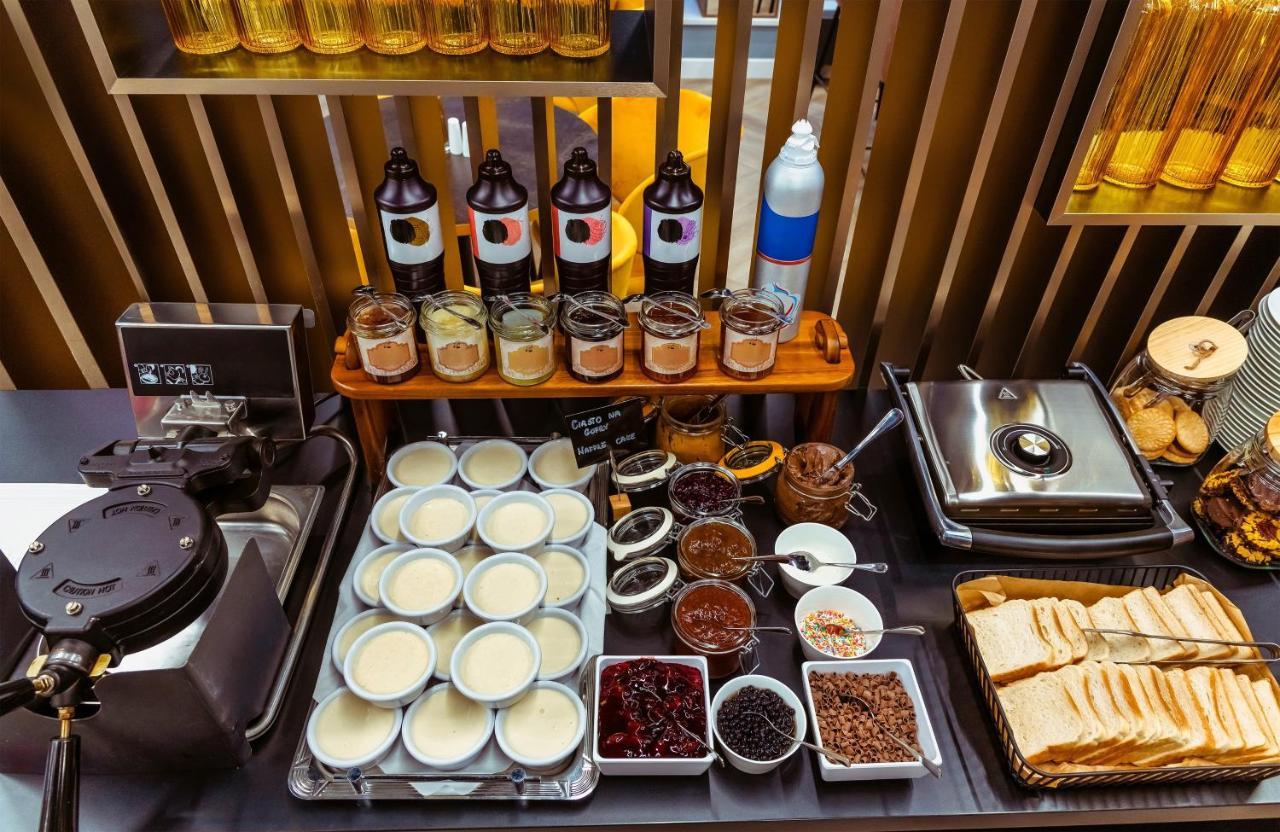 Leonardo Boutique Hotel Krakow Old Town Ngoại thất bức ảnh